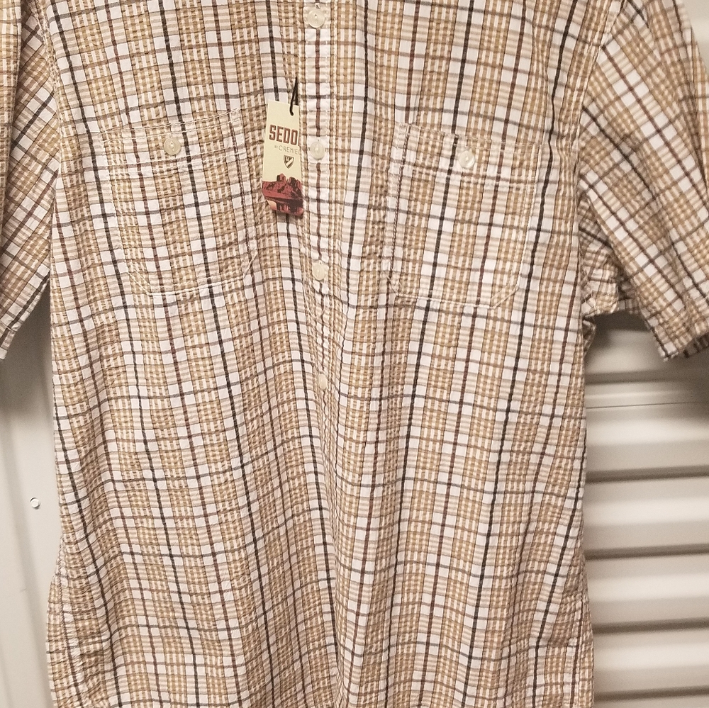 Mens short sleeve shirt button down